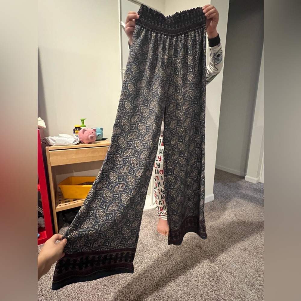 Brand new flora summer pant